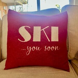 ••NWT David Fussenegger Red "Ski You Soon" Throw Pillow 18" The Alpine Chalet